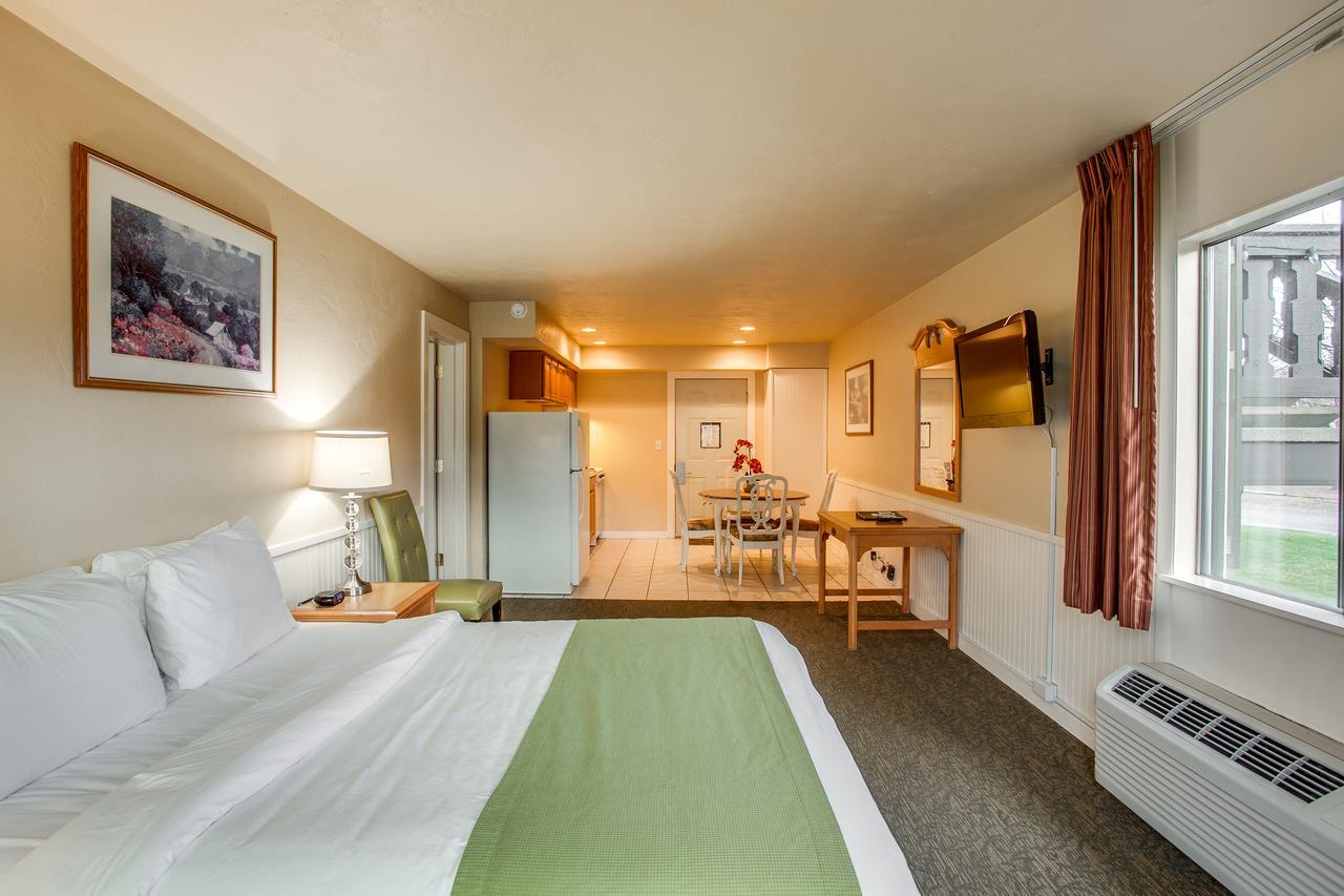 Der Ritterhof Inn Лівенворт Екстер'єр фото